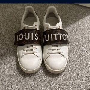 Louis Vuitton sneaker